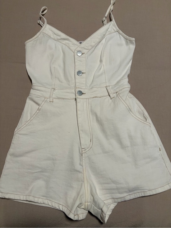 Day + Moon Pants - White Button-Front Denim Romper with Adjustable Straps